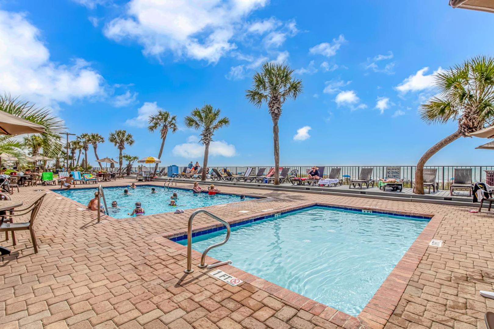 Direct Oceanfront 1 Bedroom Suite! Schooner At Compass Cove 335- Sleeps 4! Myrtle Beach