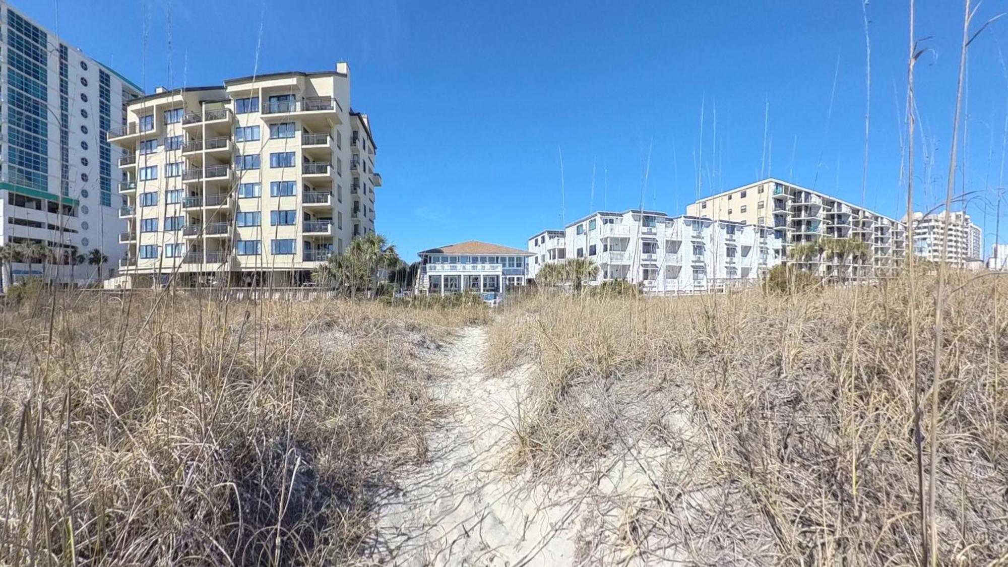 Holiday home Oceanfront, Centrally Located, Huge 5k Sq Ft W Huge Private Pool, Hot Tub, & Gameroom Myrtle Beach