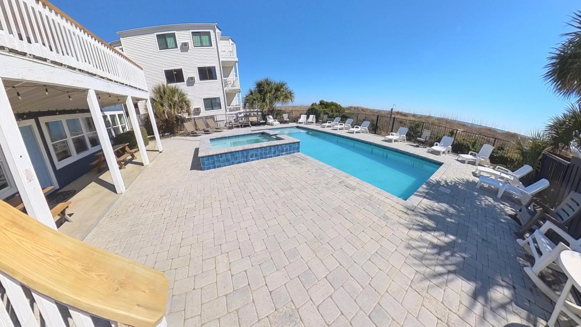 Holiday home Oceanfront, Centrally Located, Huge 5k Sq Ft W Huge Private Pool, Hot Tub, & Gameroom Myrtle Beach