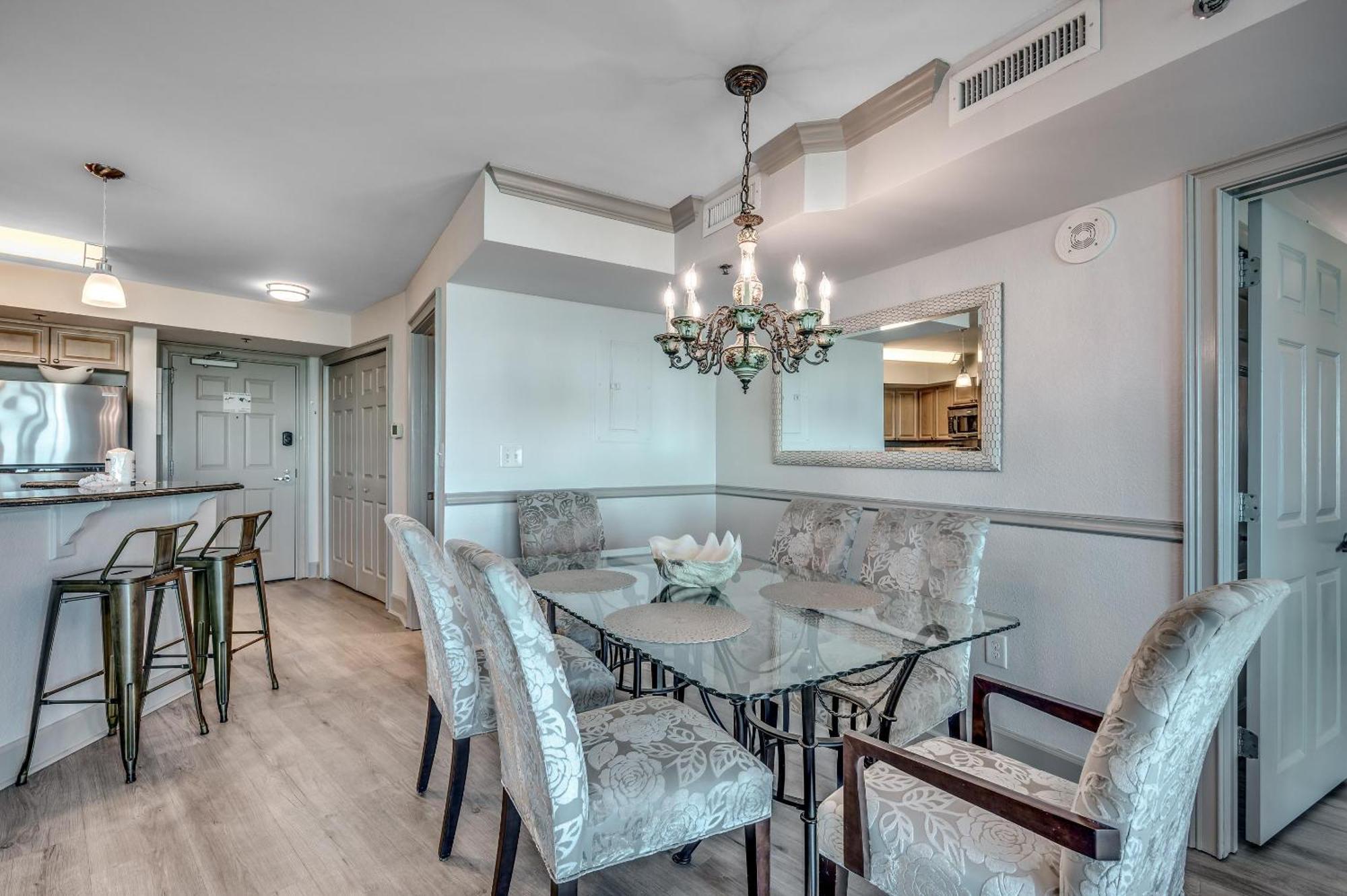 Horizon At 77th - Unit 812 Holiday home *
