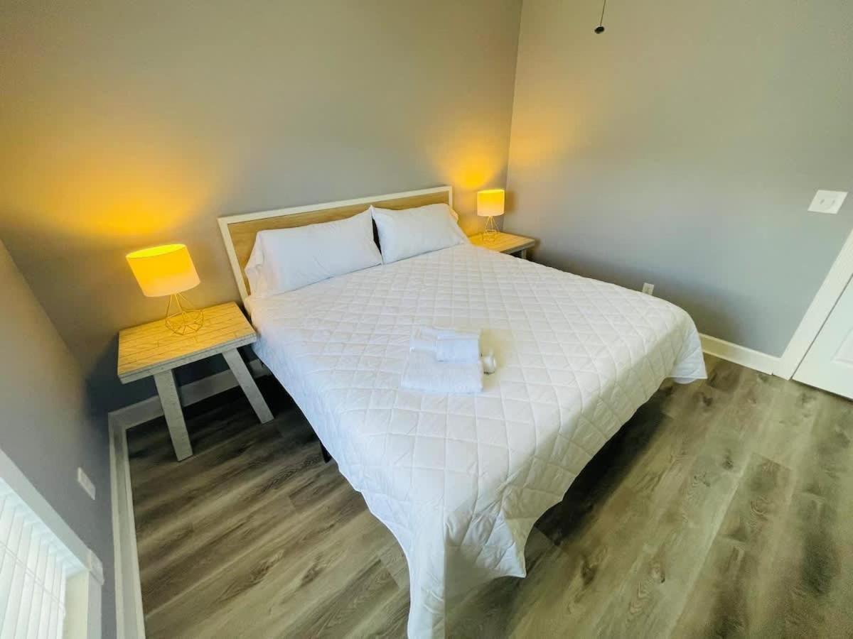 Warm And Cozy 1br At At Myrtlewoods Apartment
