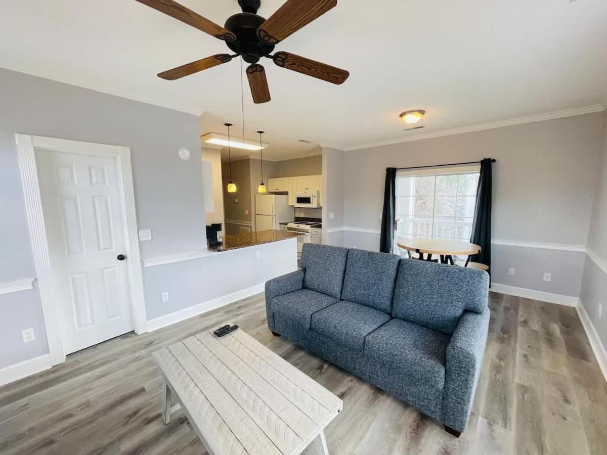 Warm And Cozy 1br At At Myrtlewoods Apartment