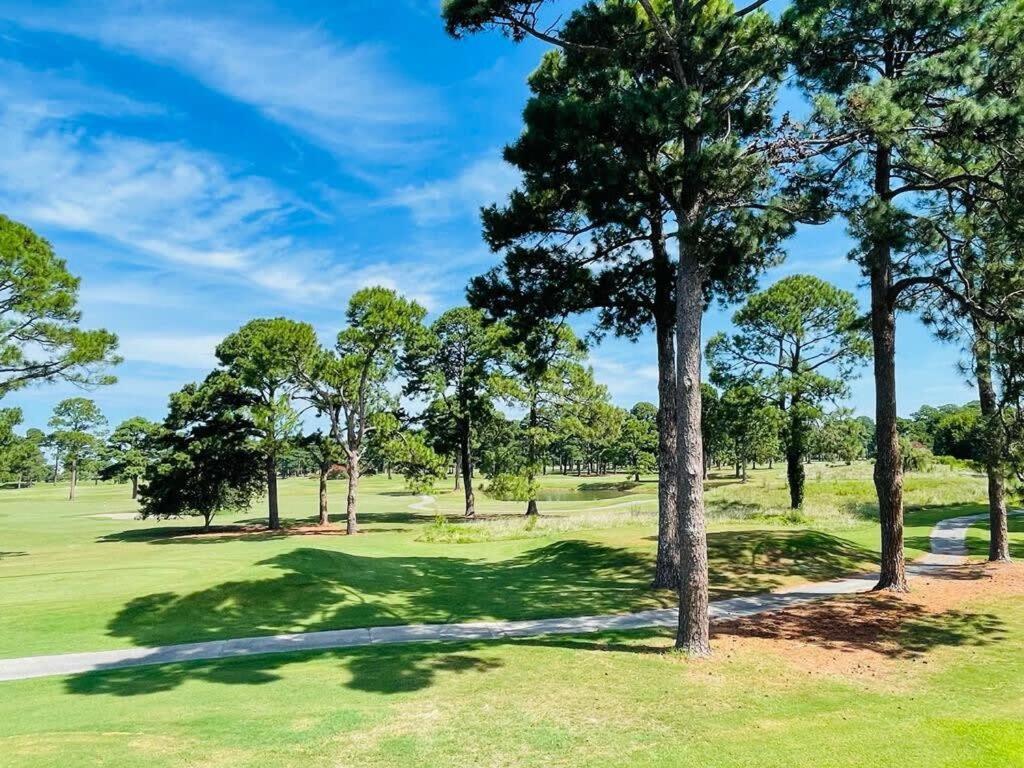 Stylish Newly Renovated On The Golf Course