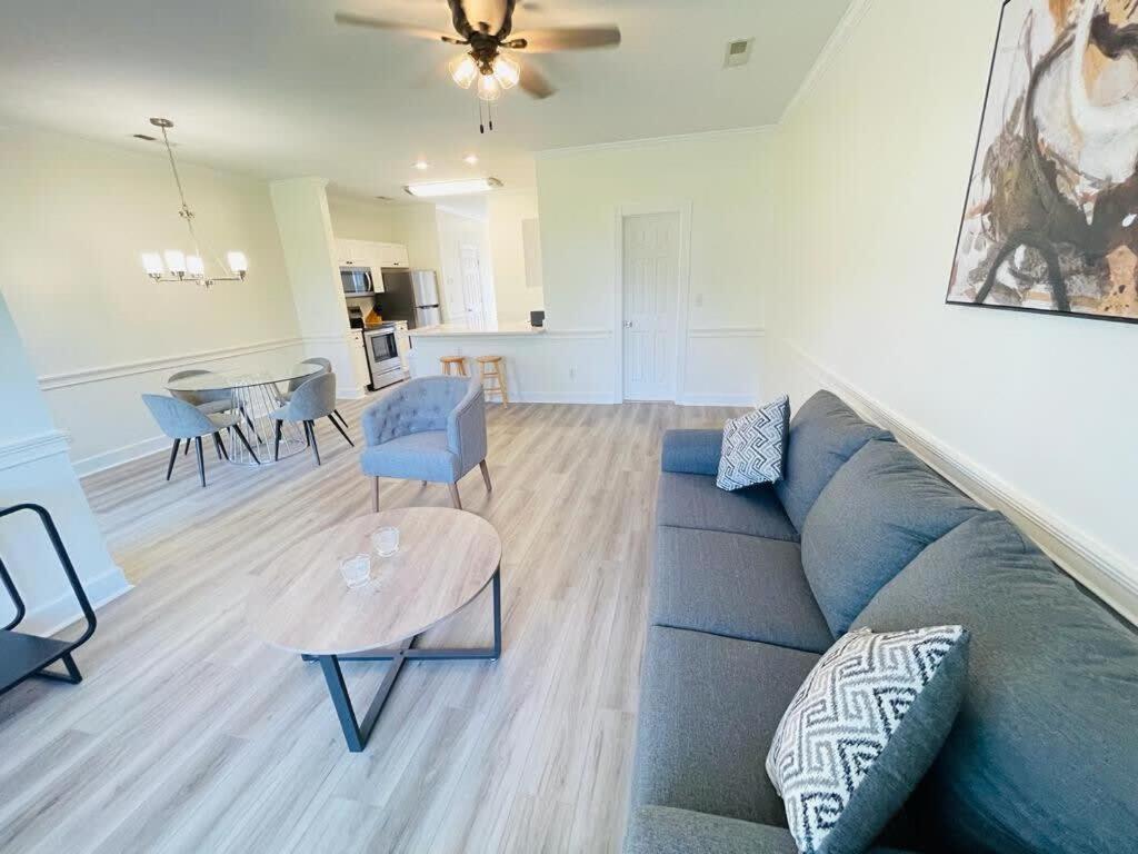 Stylish Newly Renovated On The Golf Course Apartment Myrtle Beach
