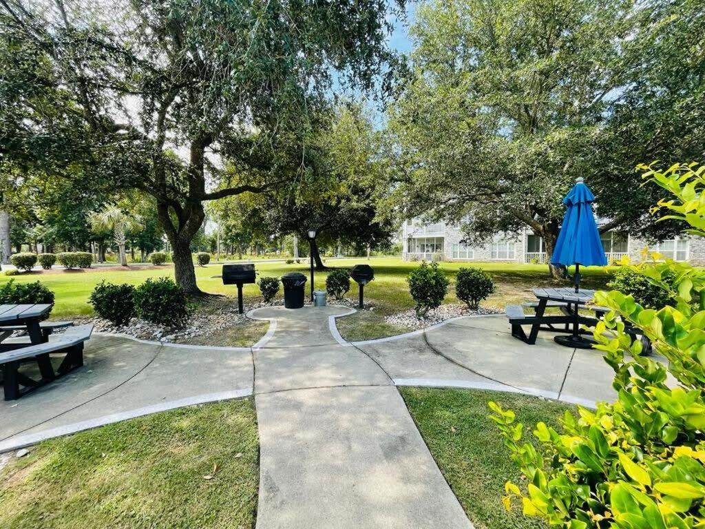 Stylish Newly Renovated On The Golf Course Apartment Myrtle Beach