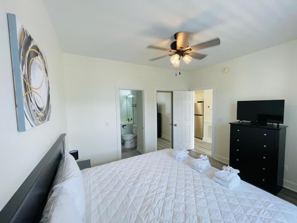 Stylish Newly Renovated On The Golf Course Myrtle Beach