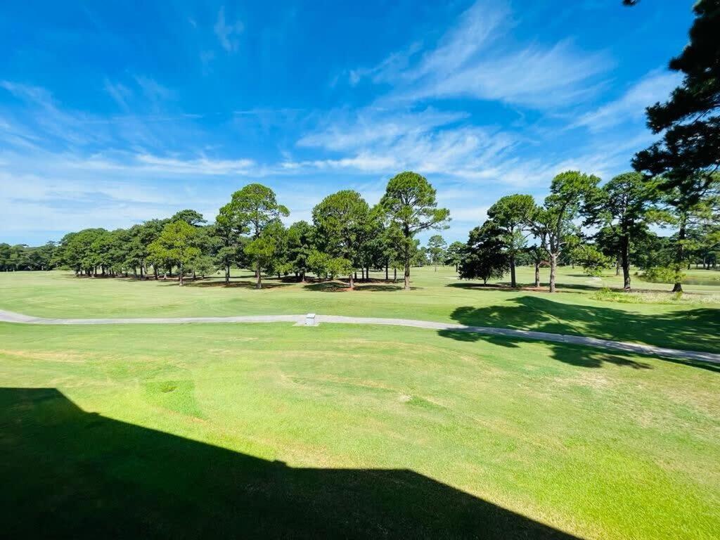 Stylish Newly Renovated On The Golf Course