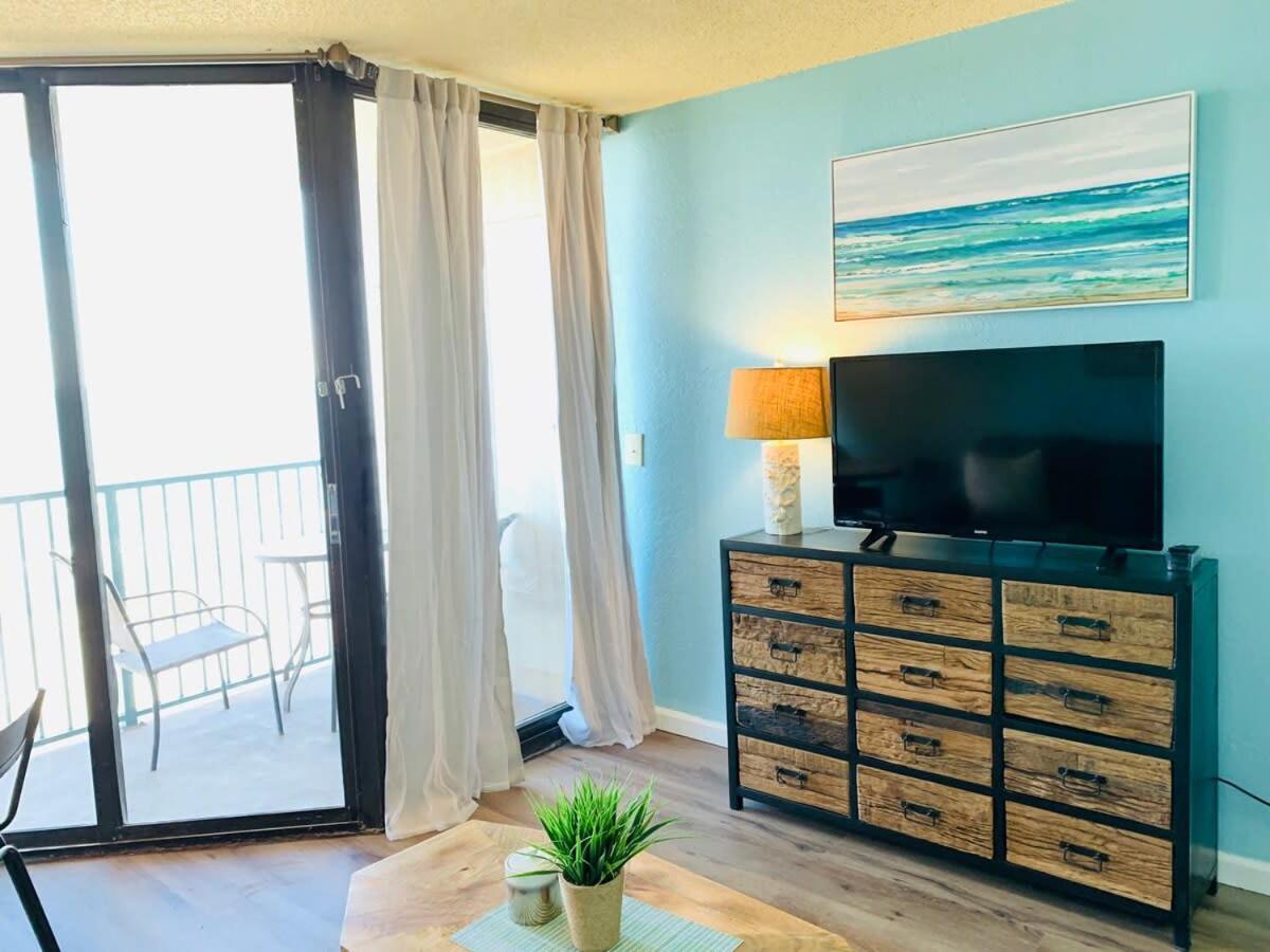 Dunes Ocean Front * Myrtle Beach
