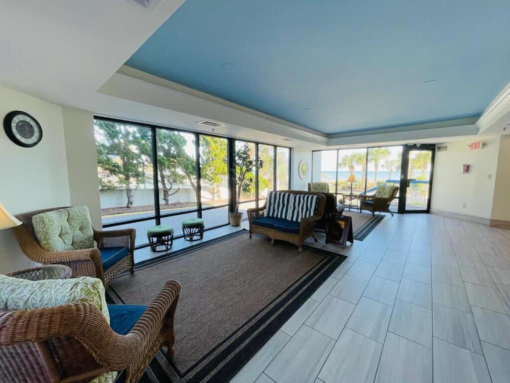 Lovely 1br With Side View Of Ocean * Myrtle Beach