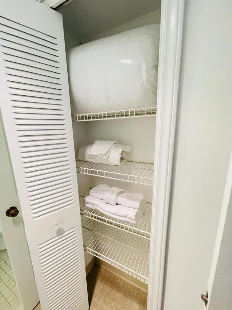 Apartment Lovely 1br With Side View Of Ocean Myrtle Beach