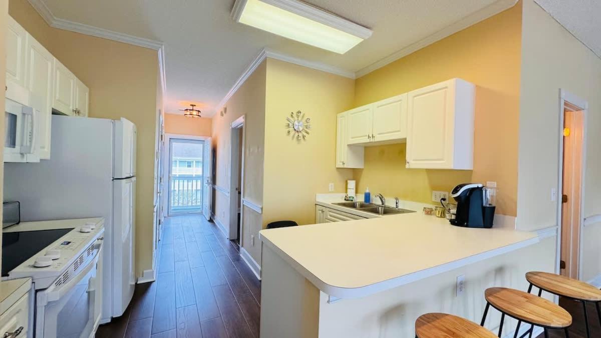 Adorable 1br With Pool View At Magnolia *