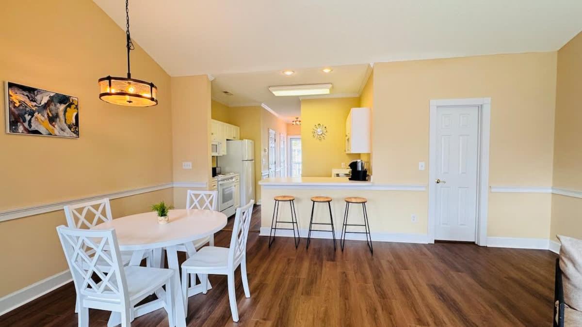 Apartment Adorable 1br With Pool View At Magnolia