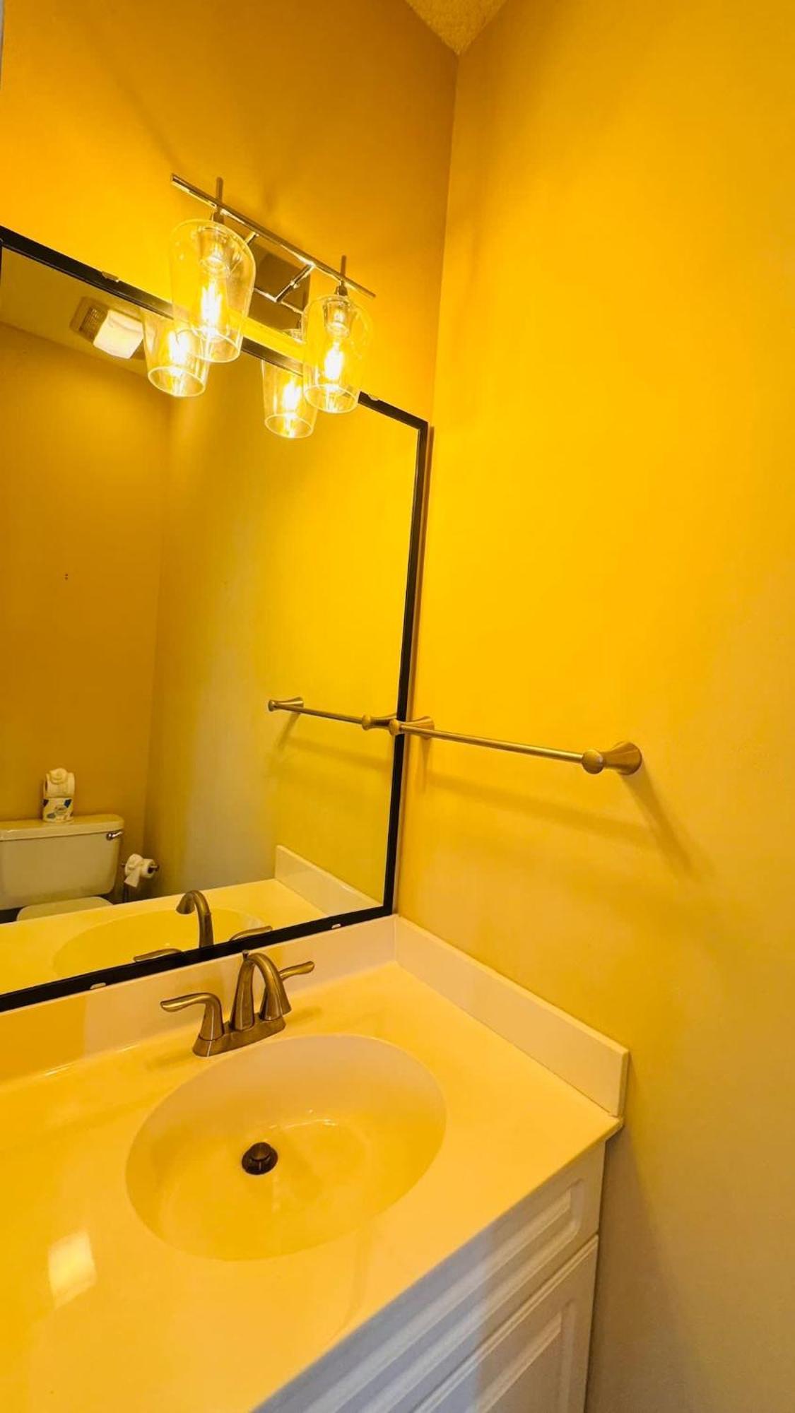 Adorable 1br With Pool View At Magnolia