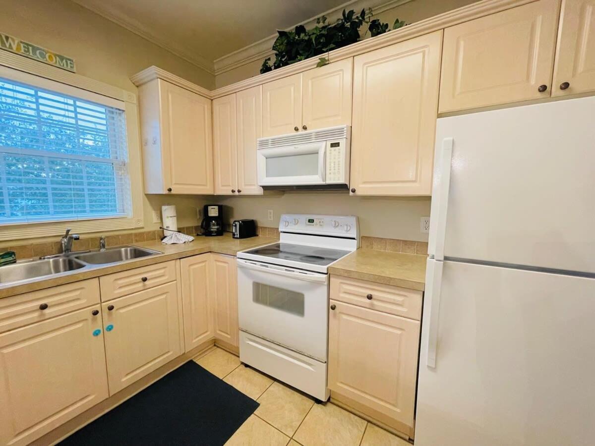Marvelous At Myrtlewood Holiday home