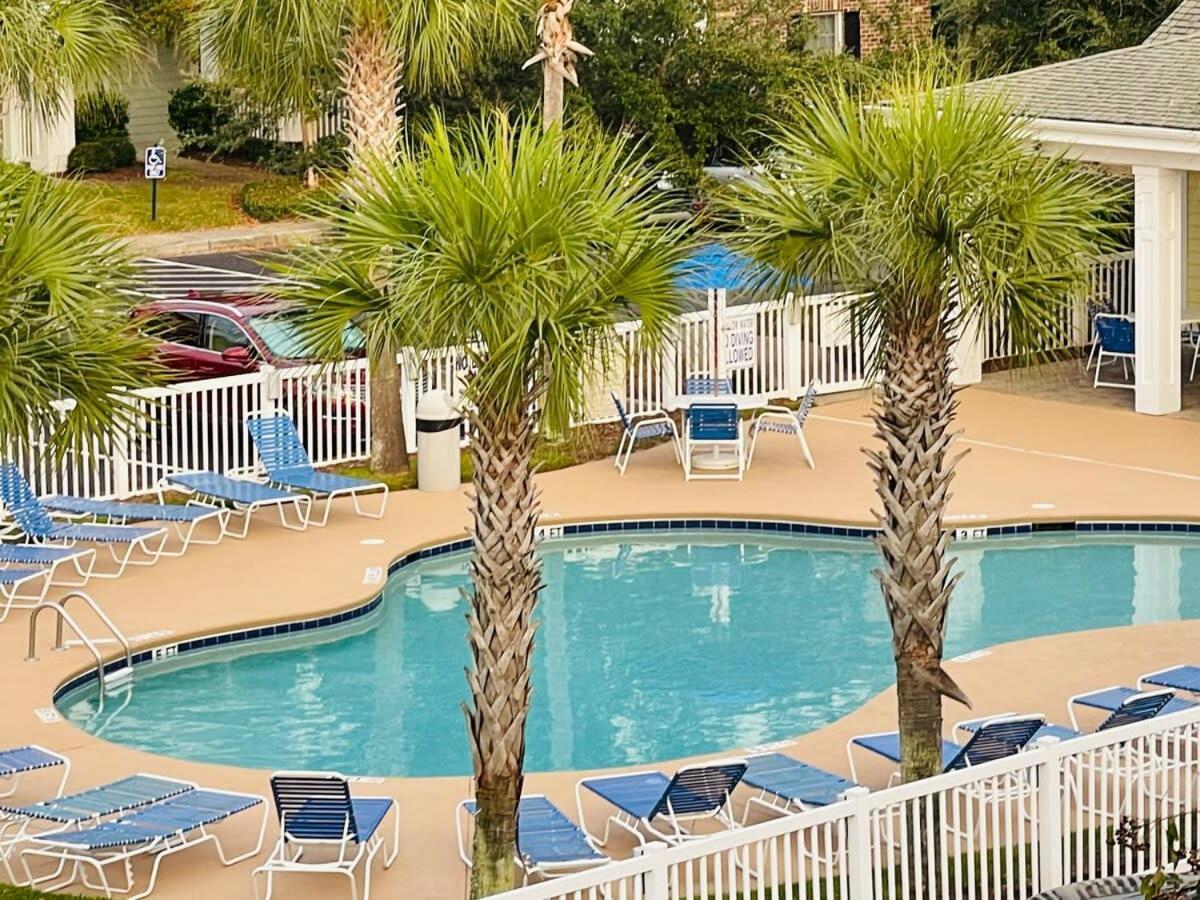 Marvelous At Myrtlewood *