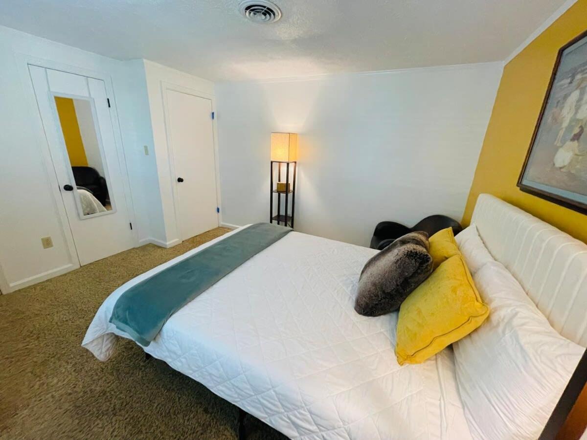 Relax In Cozy Townhouse 2block To The Myrtle Beach