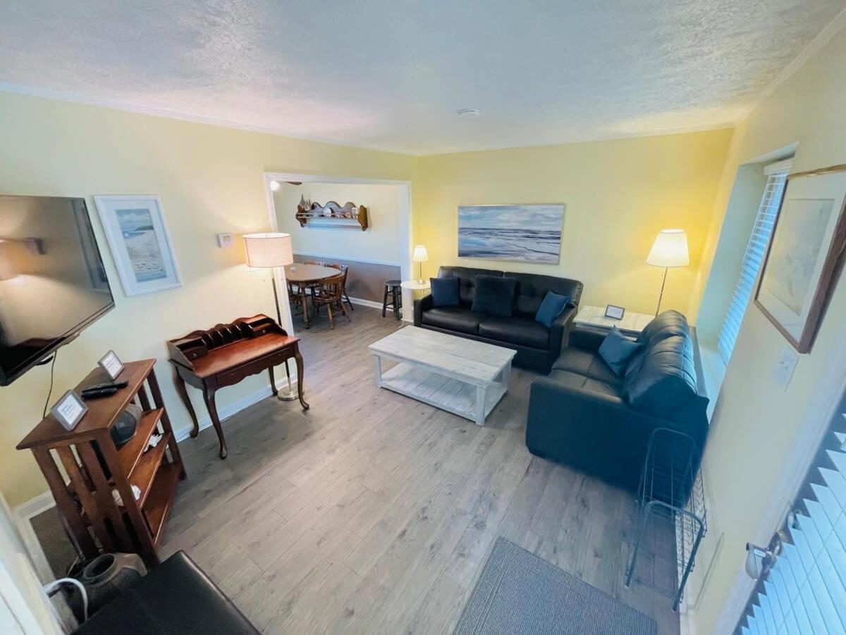 Relax In Cozy Townhouse 2block To The Holiday home