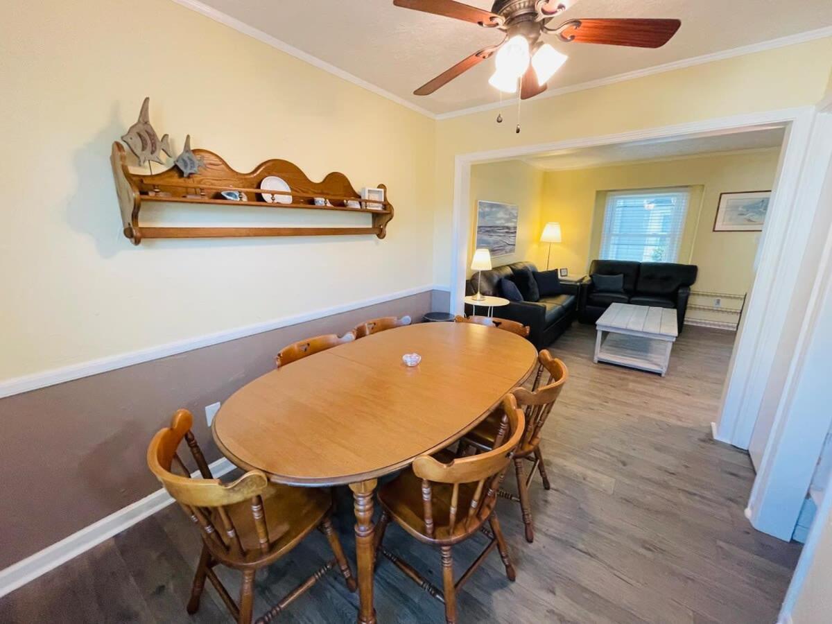 Holiday home Relax In Cozy Townhouse 2block To The