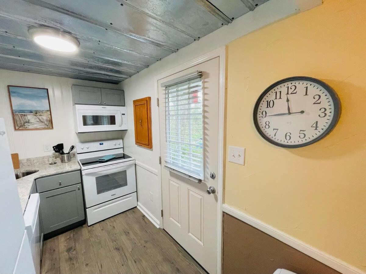 Relax In Cozy Townhouse 2block To The * Myrtle Beach