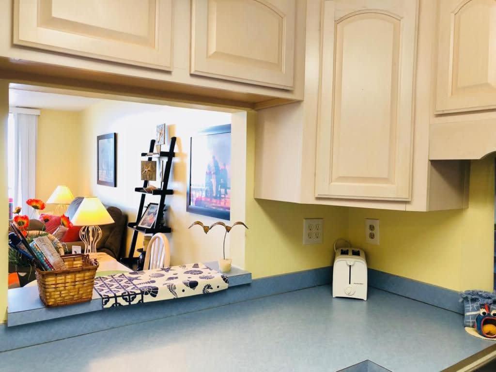 Towers Beautiful Ocean View Apartment Myrtle Beach