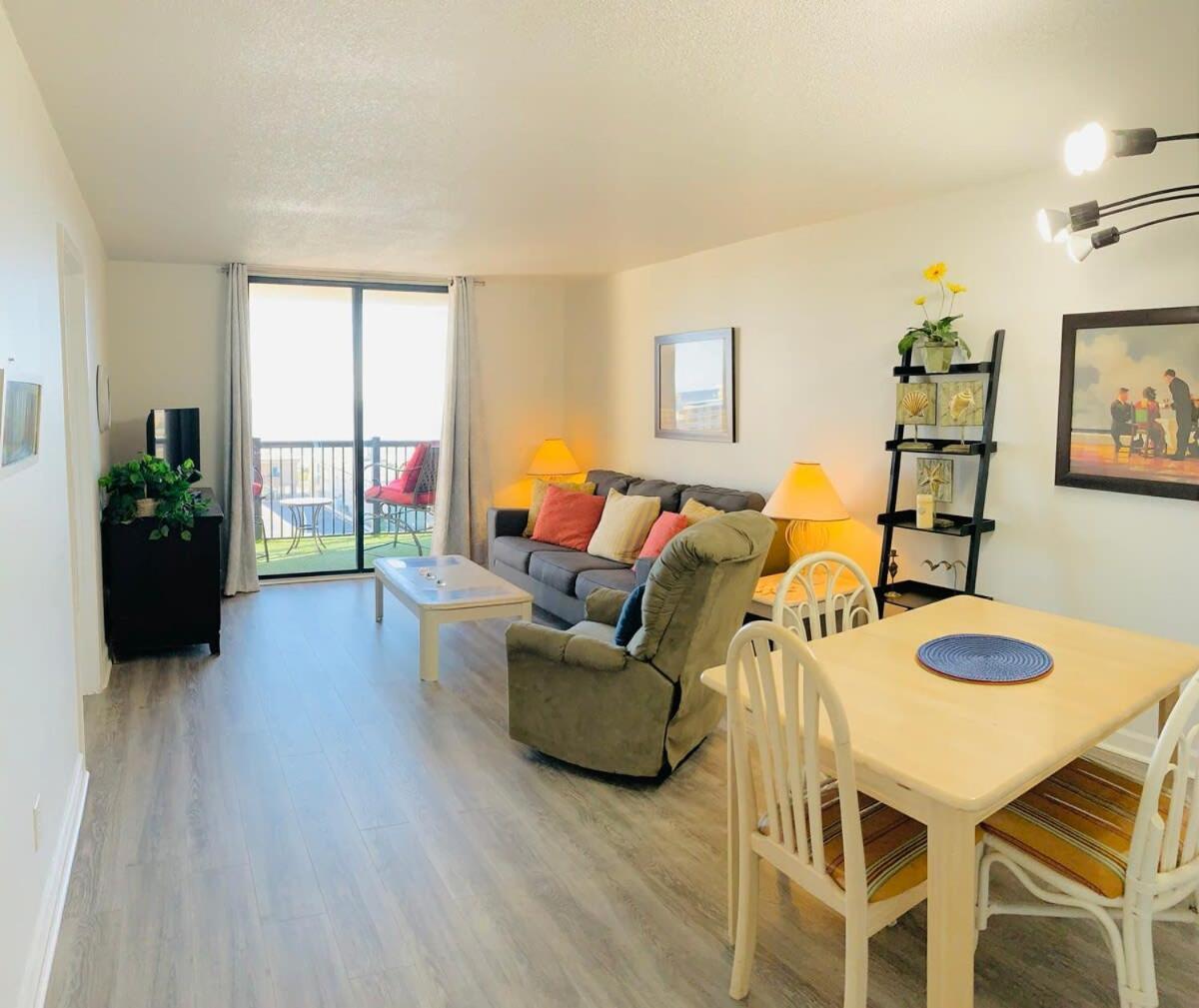 Towers Beautiful Ocean View Apartment *