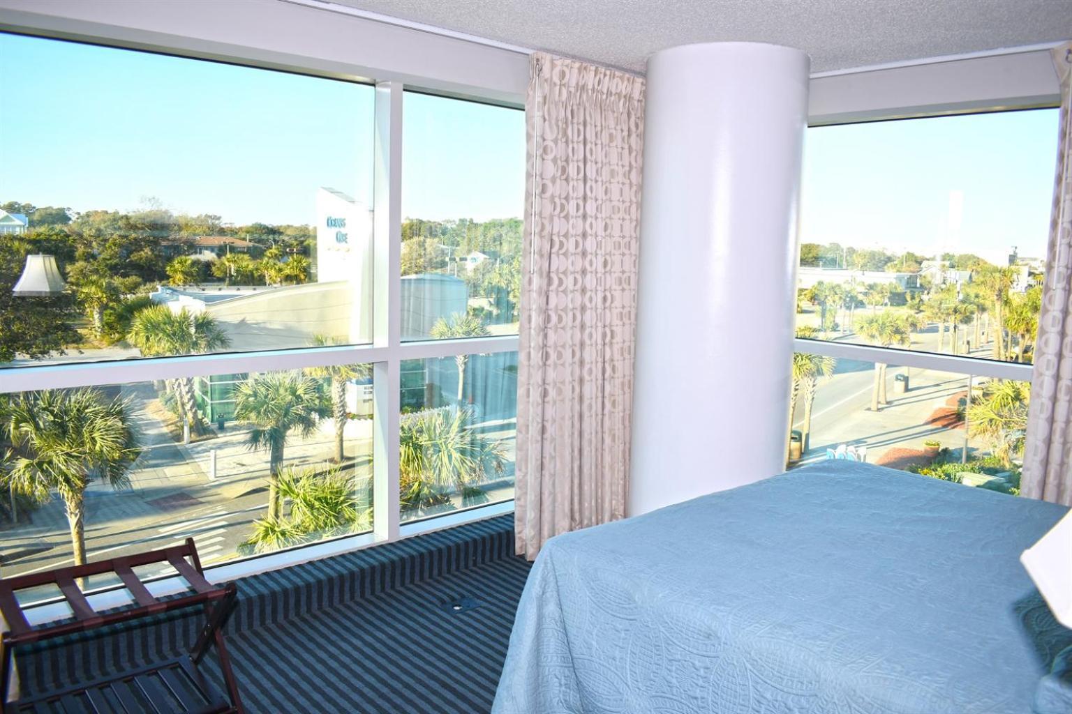 Resort Access! Chic 2-Br Escape With Pvt Balcony Aparthotel Myrtle Beach