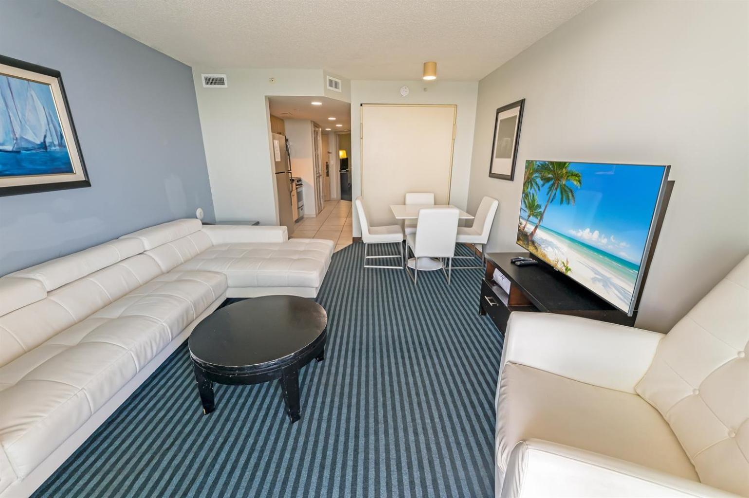 Modern Decor Stunning Ocean Front Views, Jet Tub! Apartment Myrtle Beach