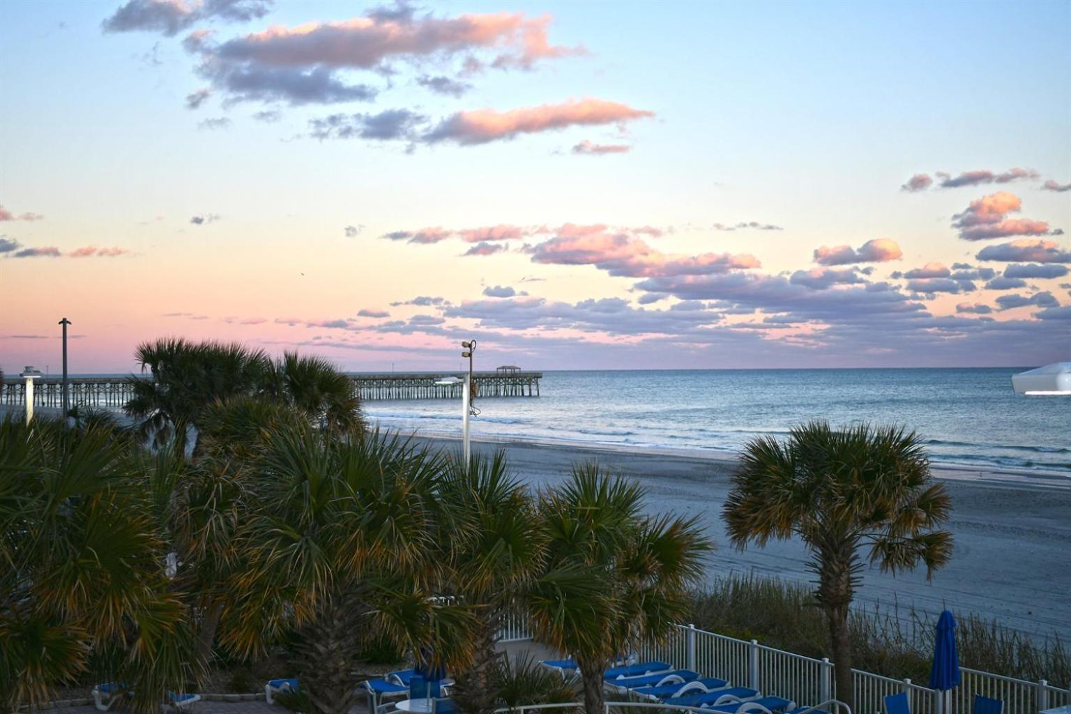 Stunning Ocean Front Views Steps To Boardwalkpier