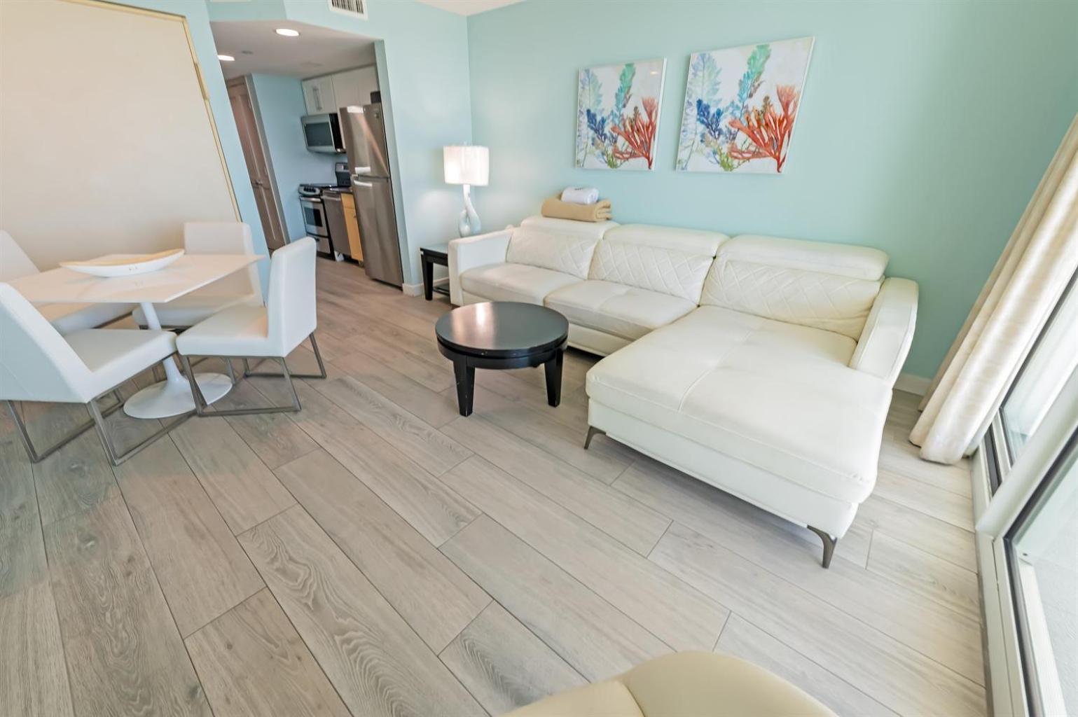 Floormodern Building, Pools Direct Oceanfront Myrtle Beach