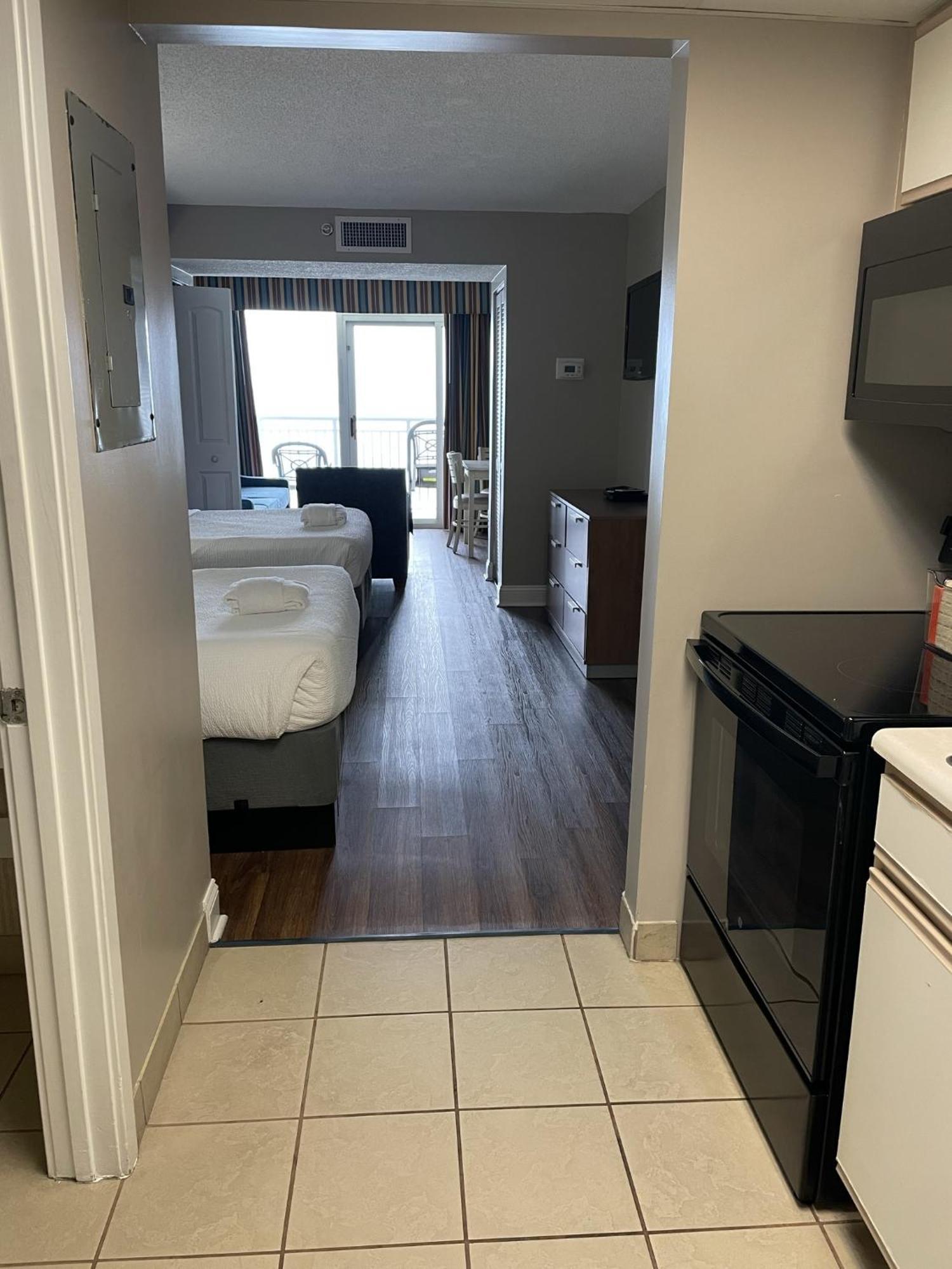 Hotel Camelot By The Sea - Blue Palmetto Vacation 5*