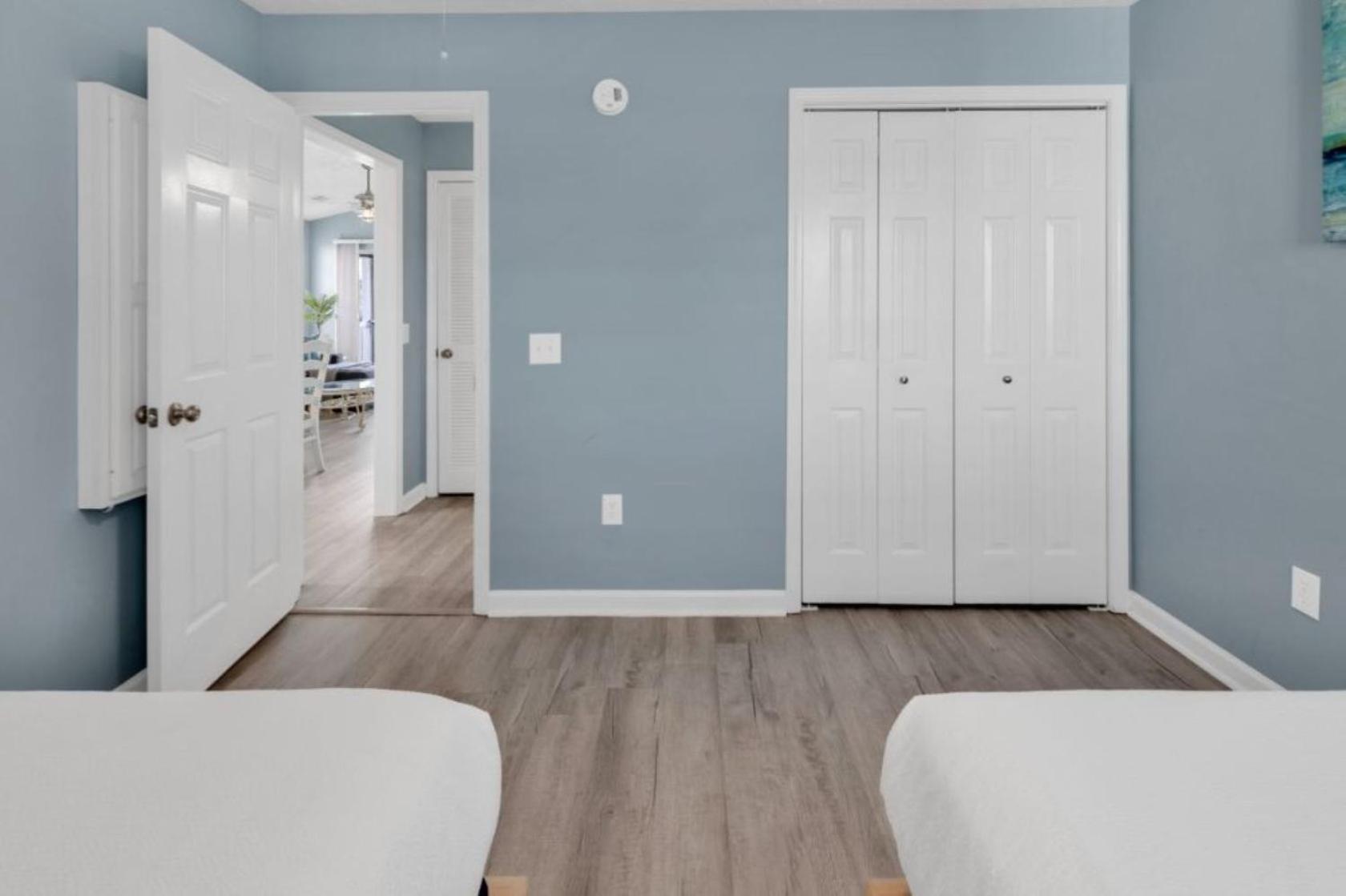 Gorgeous 2 Bedroom Along The Intracoastal Waterway Apartment