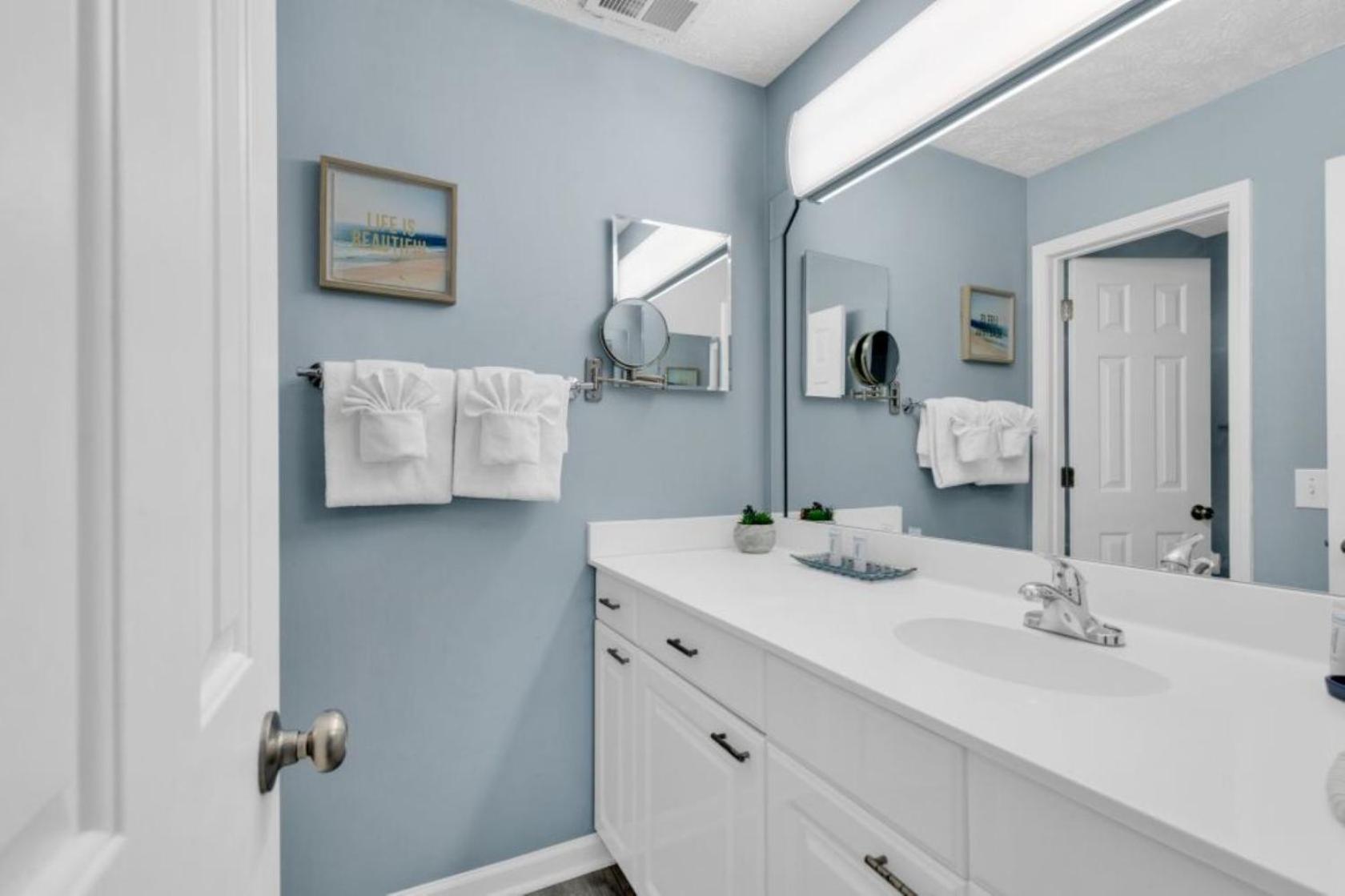 Apartment Gorgeous 2 Bedroom Along The Intracoastal Waterway *