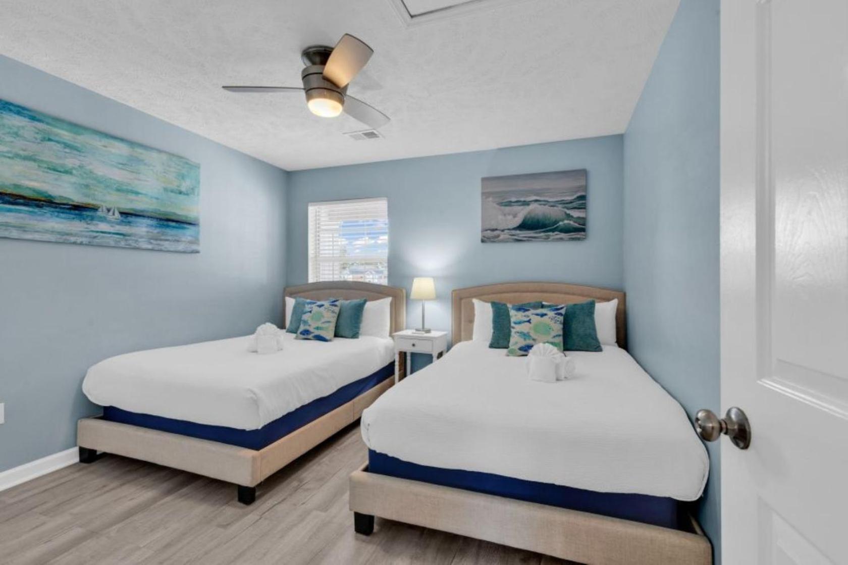 Gorgeous 2 Bedroom Along The Intracoastal Waterway *