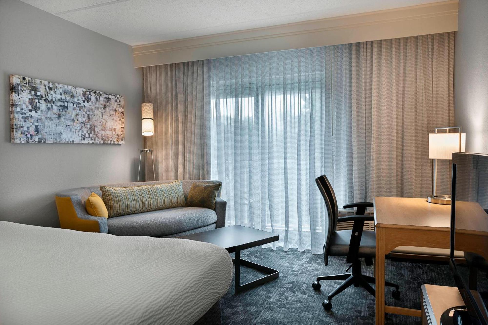 Courtyard By Marriott Myrtle Broadway 3* Myrtle Beach
