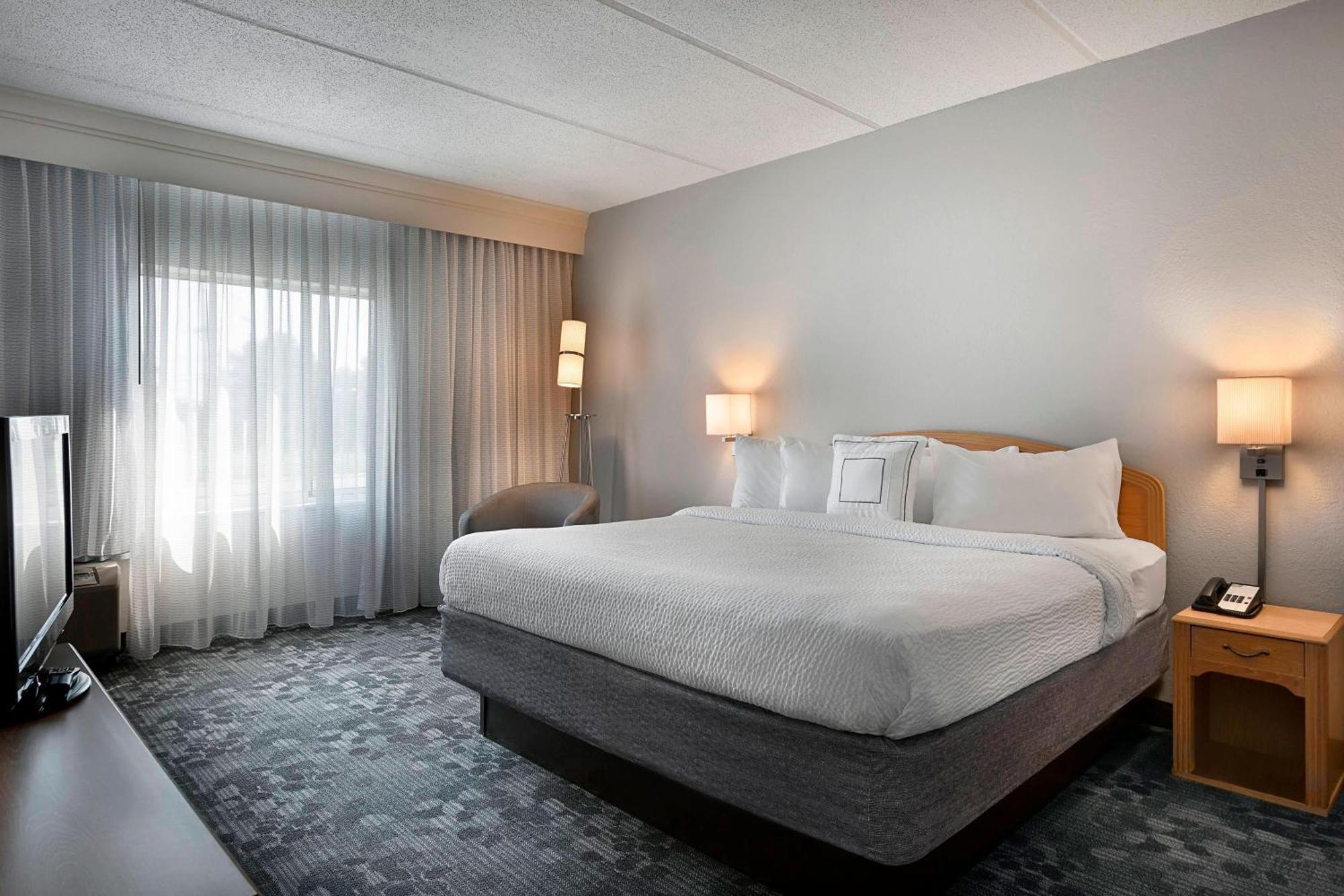 Courtyard By Marriott Myrtle Broadway Hotel Myrtle Beach