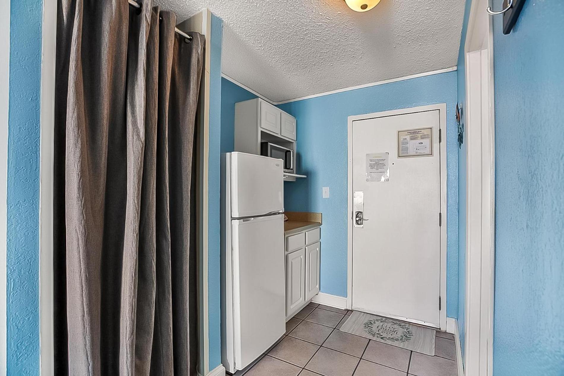 Apartment Beachfront Oasis At Sea Mist Resort! King Bed! Fully Remodeled! *