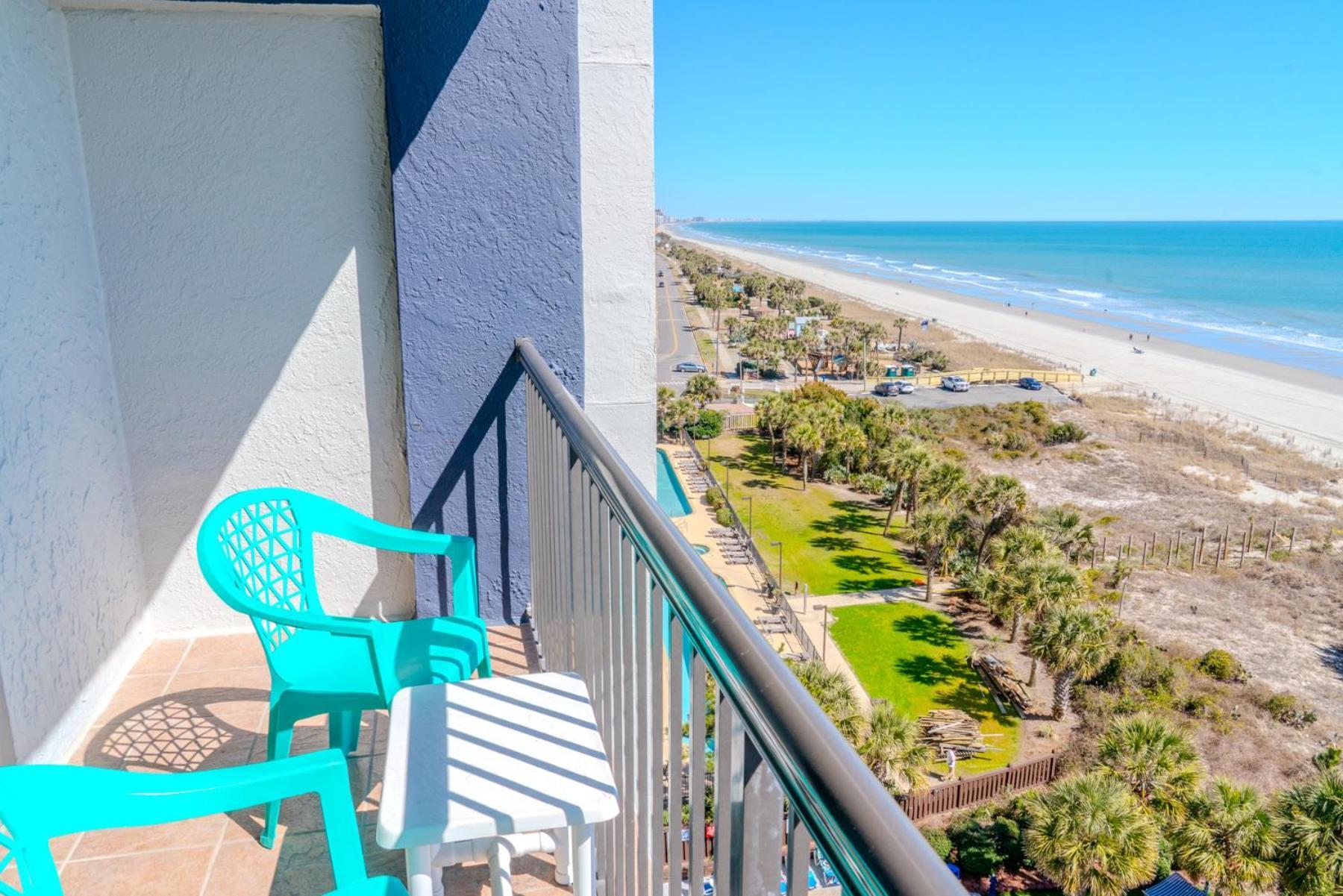Stunning Oceanfront With Incredible Amenities- Colony 903 *