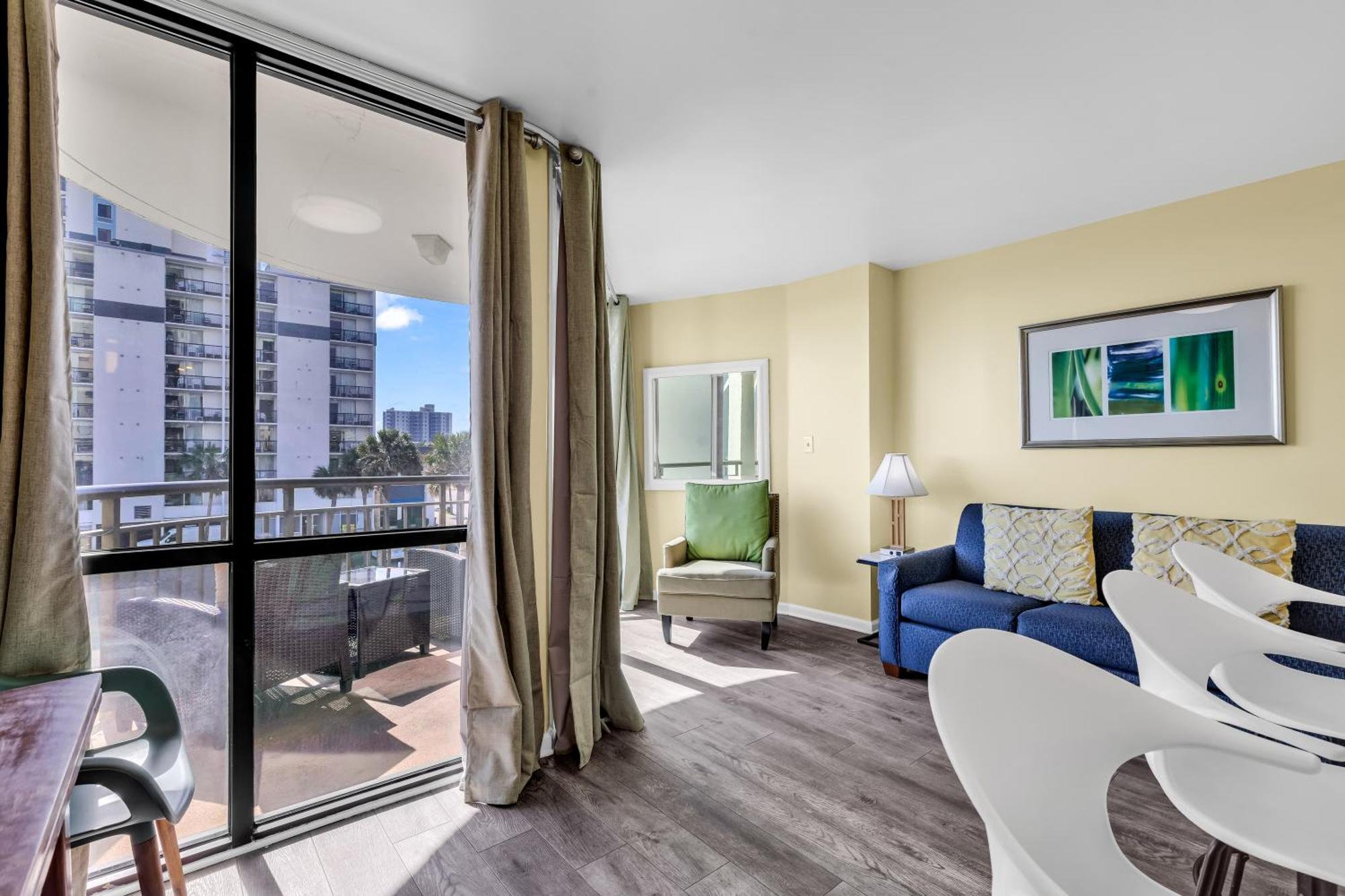 Oceanfront Steps To The W No Fees Apartment *