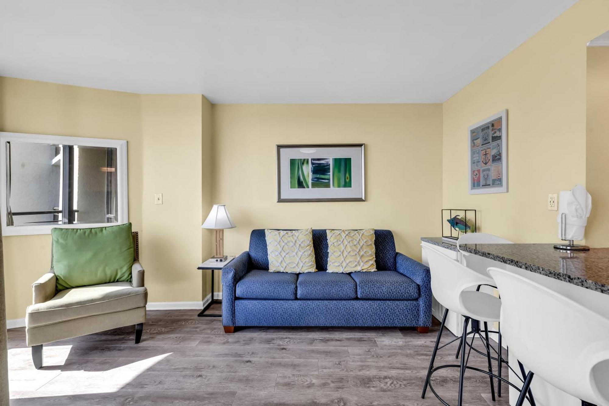 Apartment Oceanfront Steps To The W No Fees Myrtle Beach