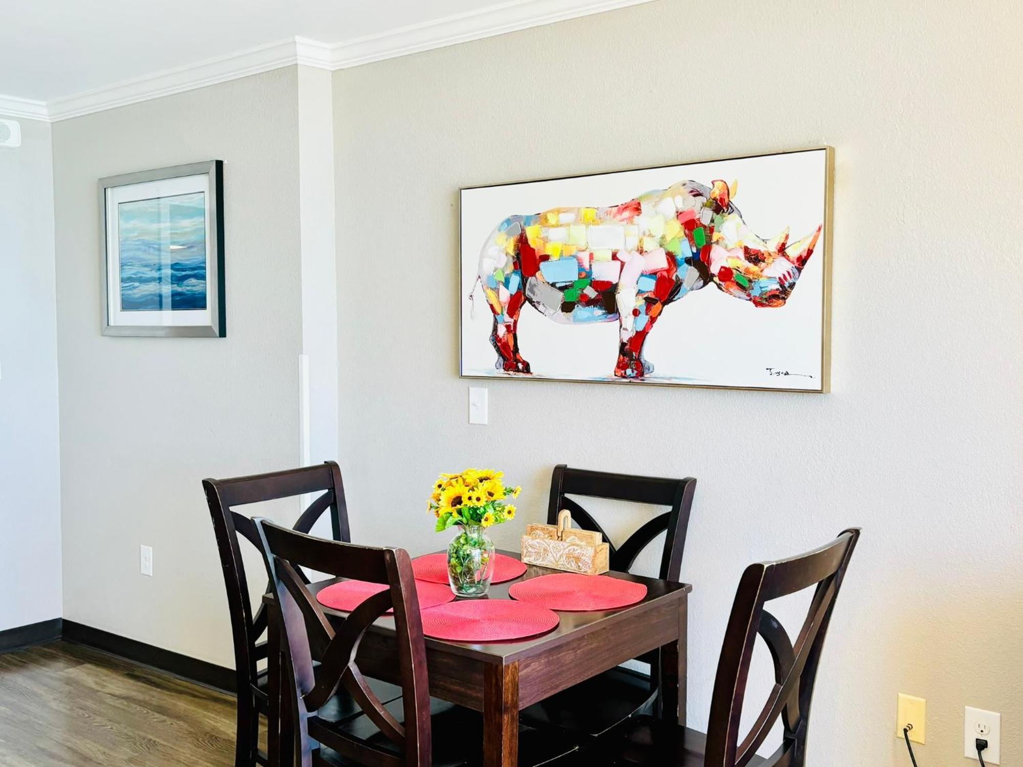 Azure Bliss Oceanfront Sleeps 6 *