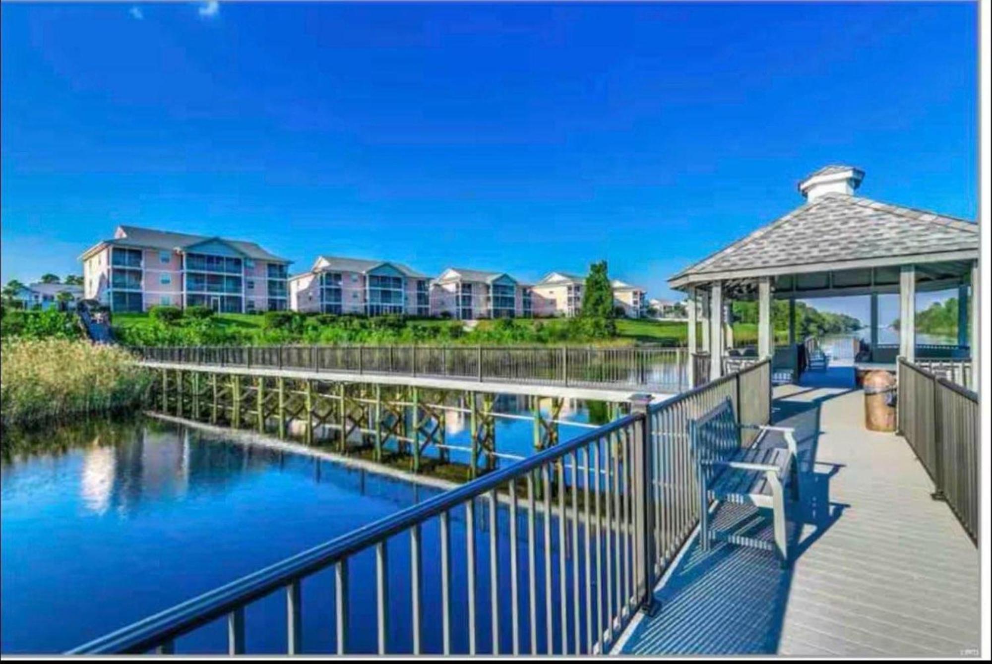 Gorgeous 2 Bedroom Along The Intracoastal Waterway