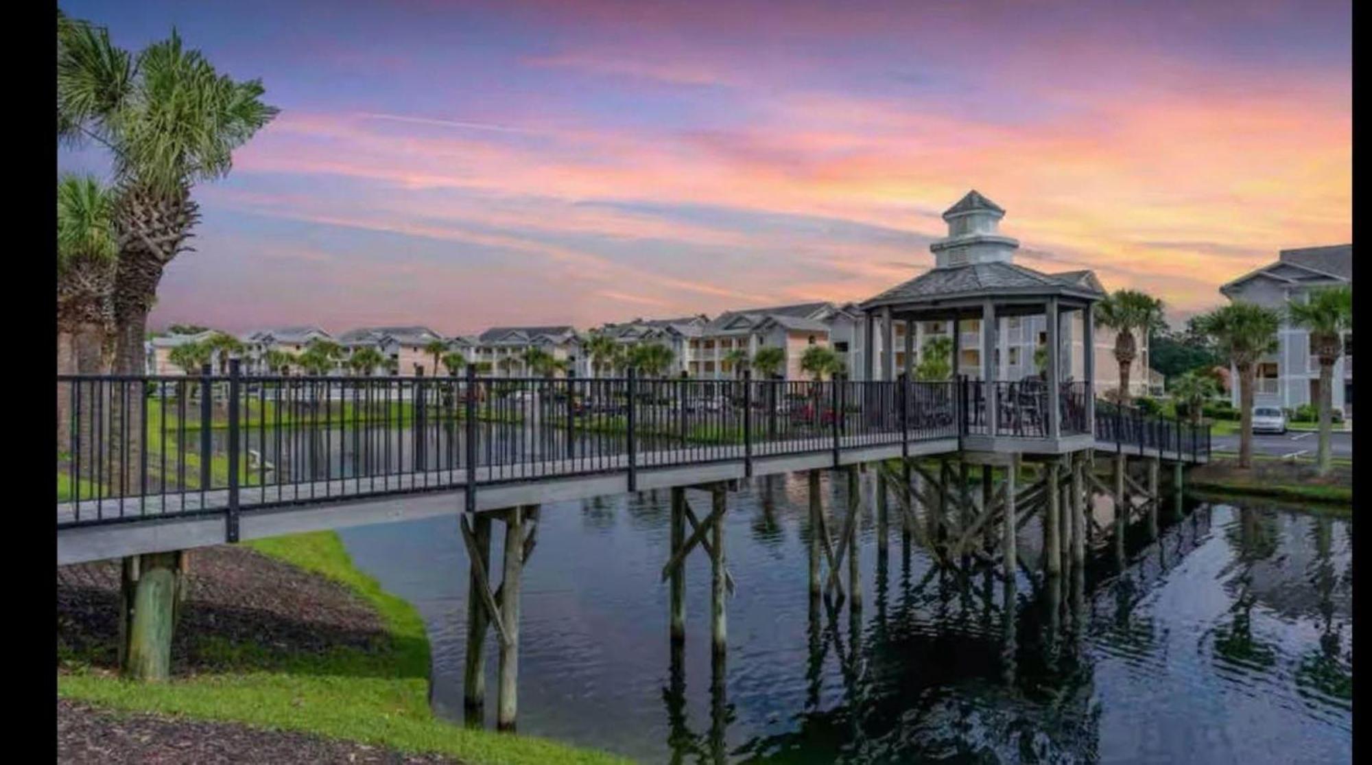 Gorgeous 2 Bedroom Along The Intracoastal Waterway *