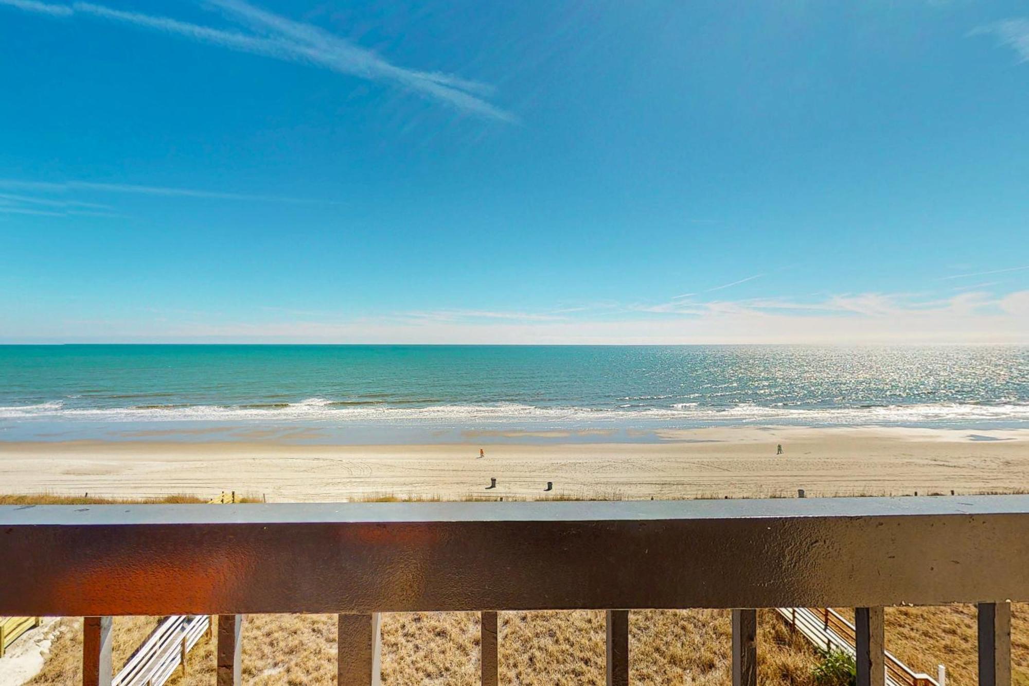 Waterpointe & Sunny Dreams Apartment *