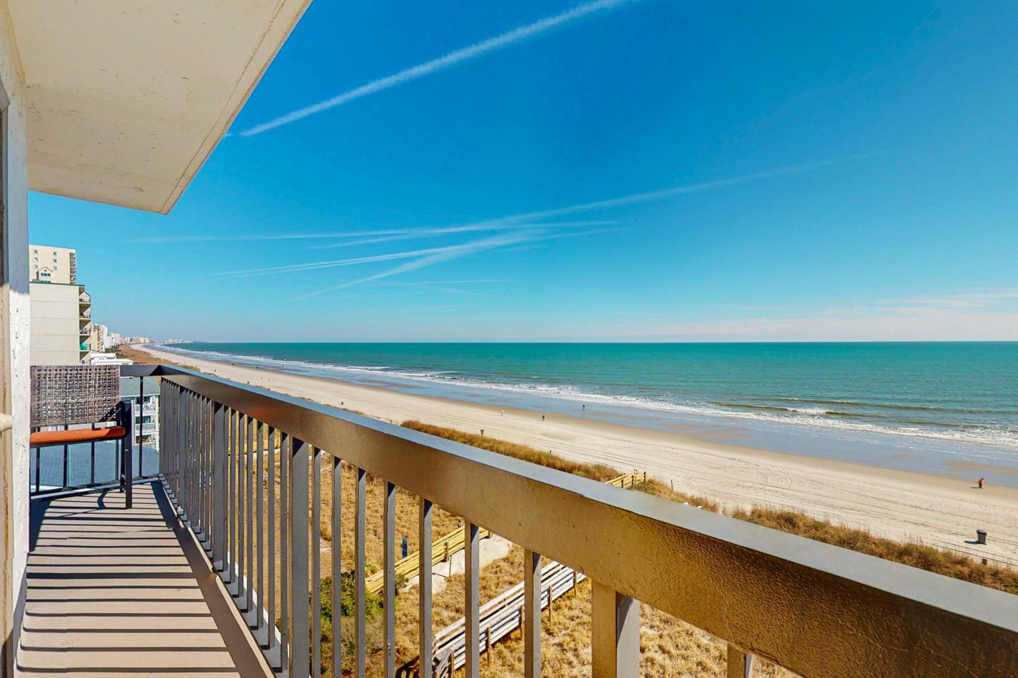 Waterpointe & Sunny Dreams Apartment *