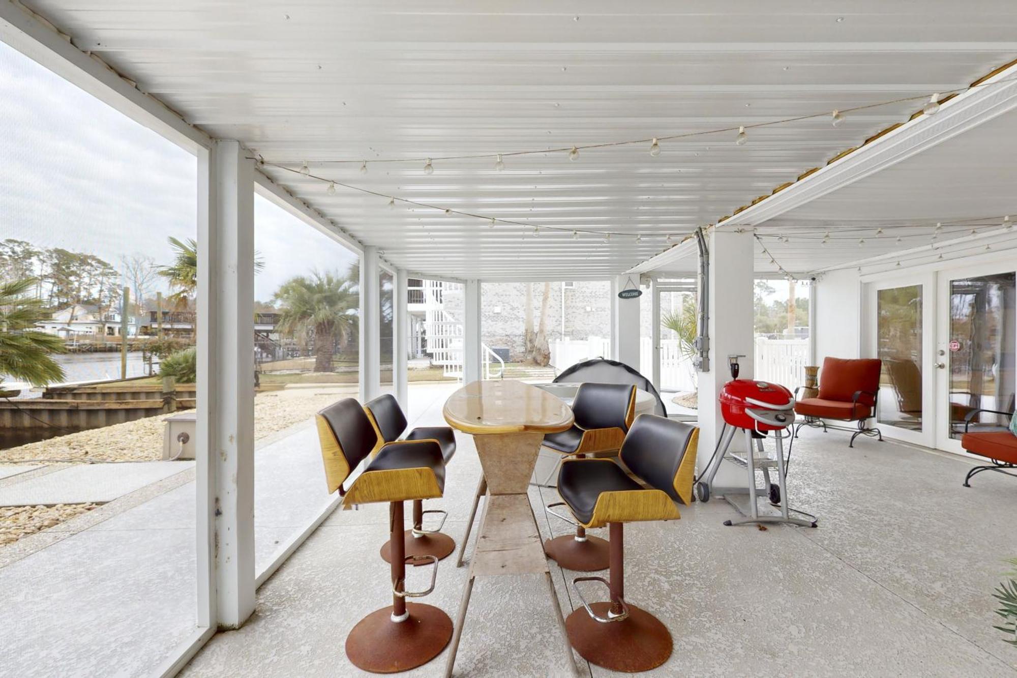 Waterway Fun Holiday home