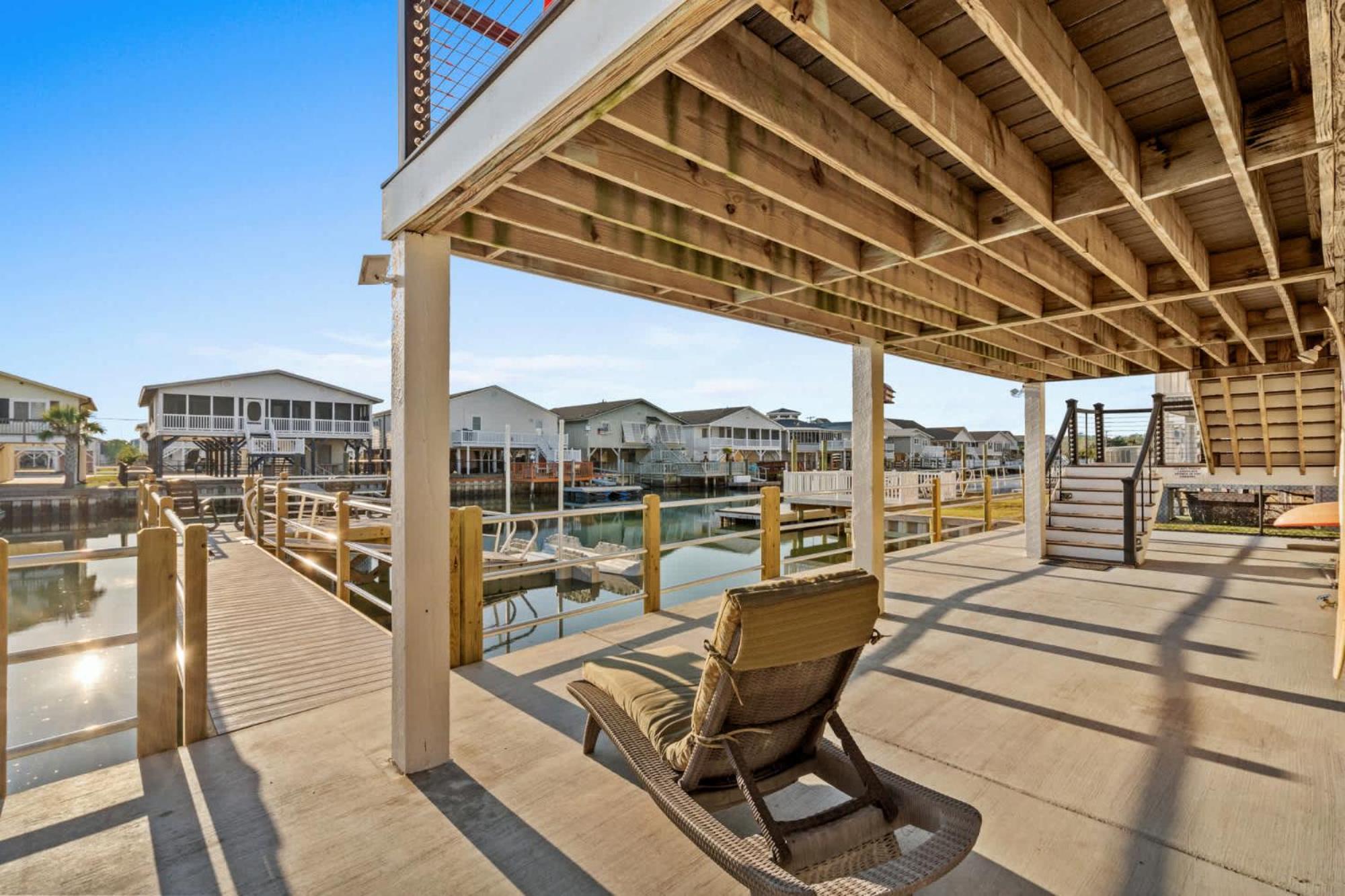 6 Bedroom House - Marsh Views Anchors Away Holiday home