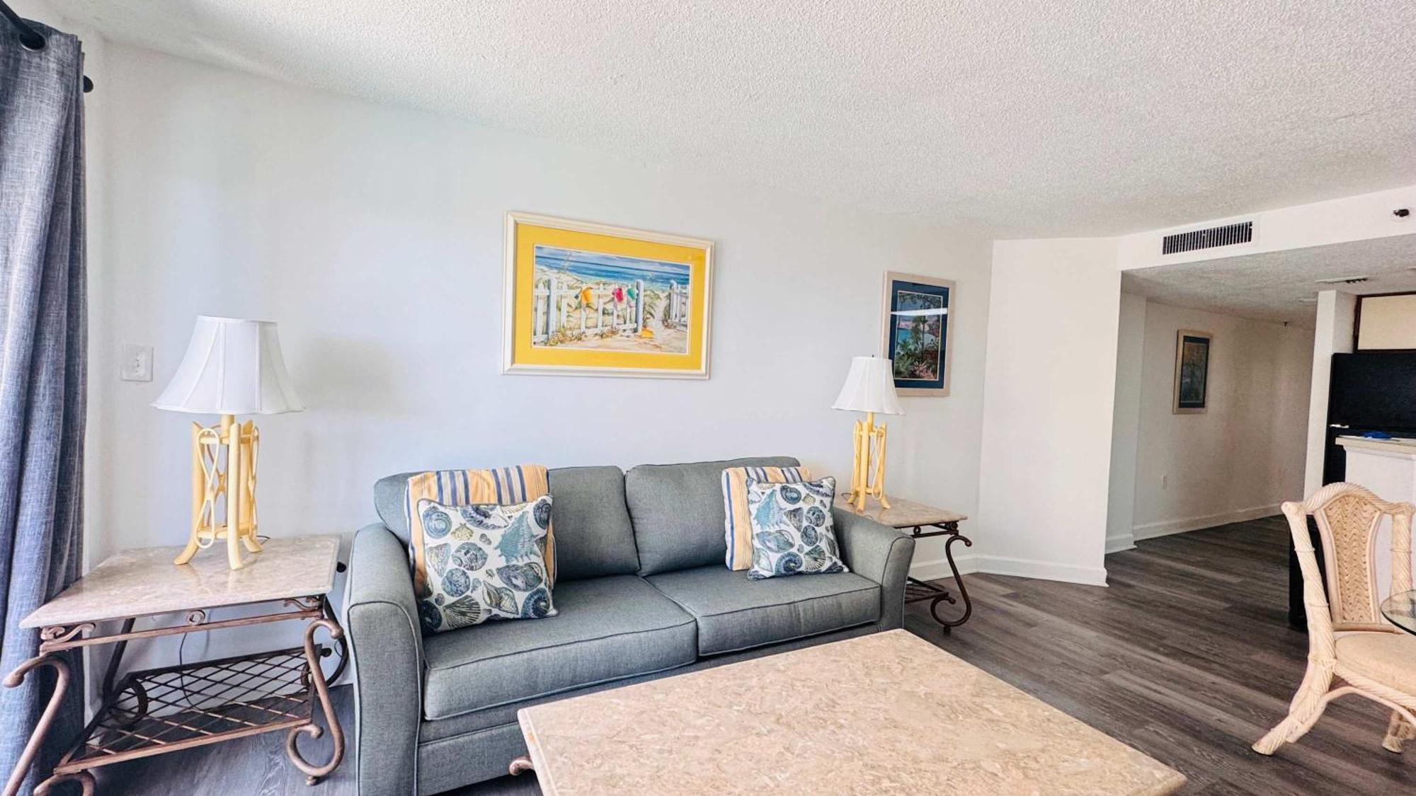 Lovely 1br With Side View Of Ocean *