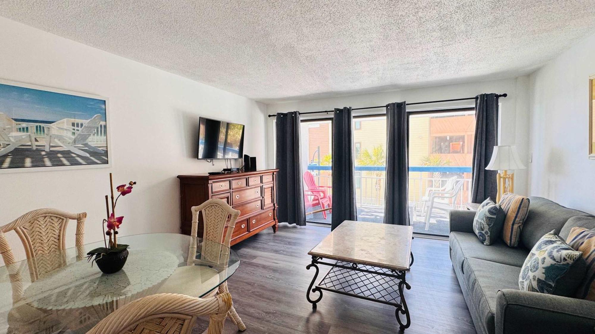 Lovely 1br With Side View Of Ocean Apartment *