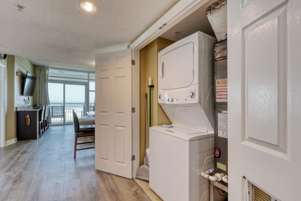 Resort 2501 S Ocean Blvd, 0101 - Ocean Front Sleeps 4