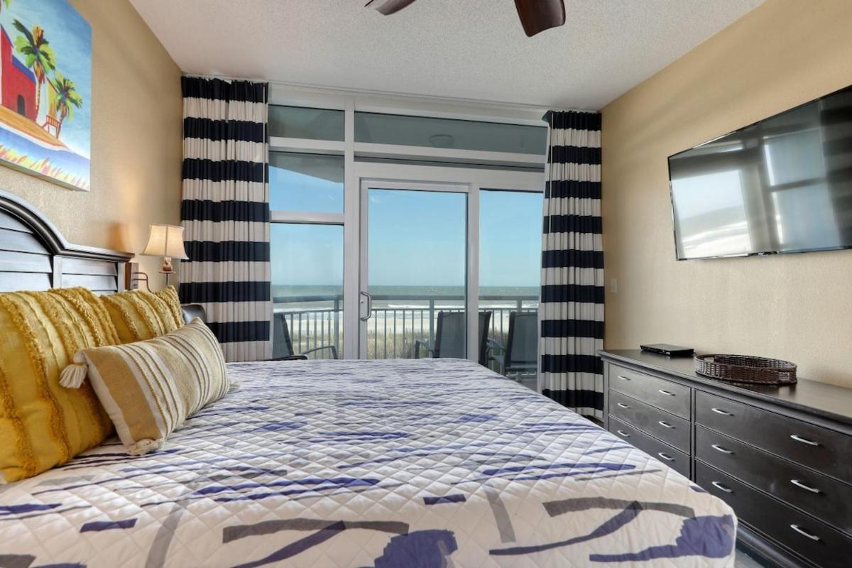 2501 S Ocean Blvd, 0101 - Ocean Front Sleeps 4 Myrtle Beach